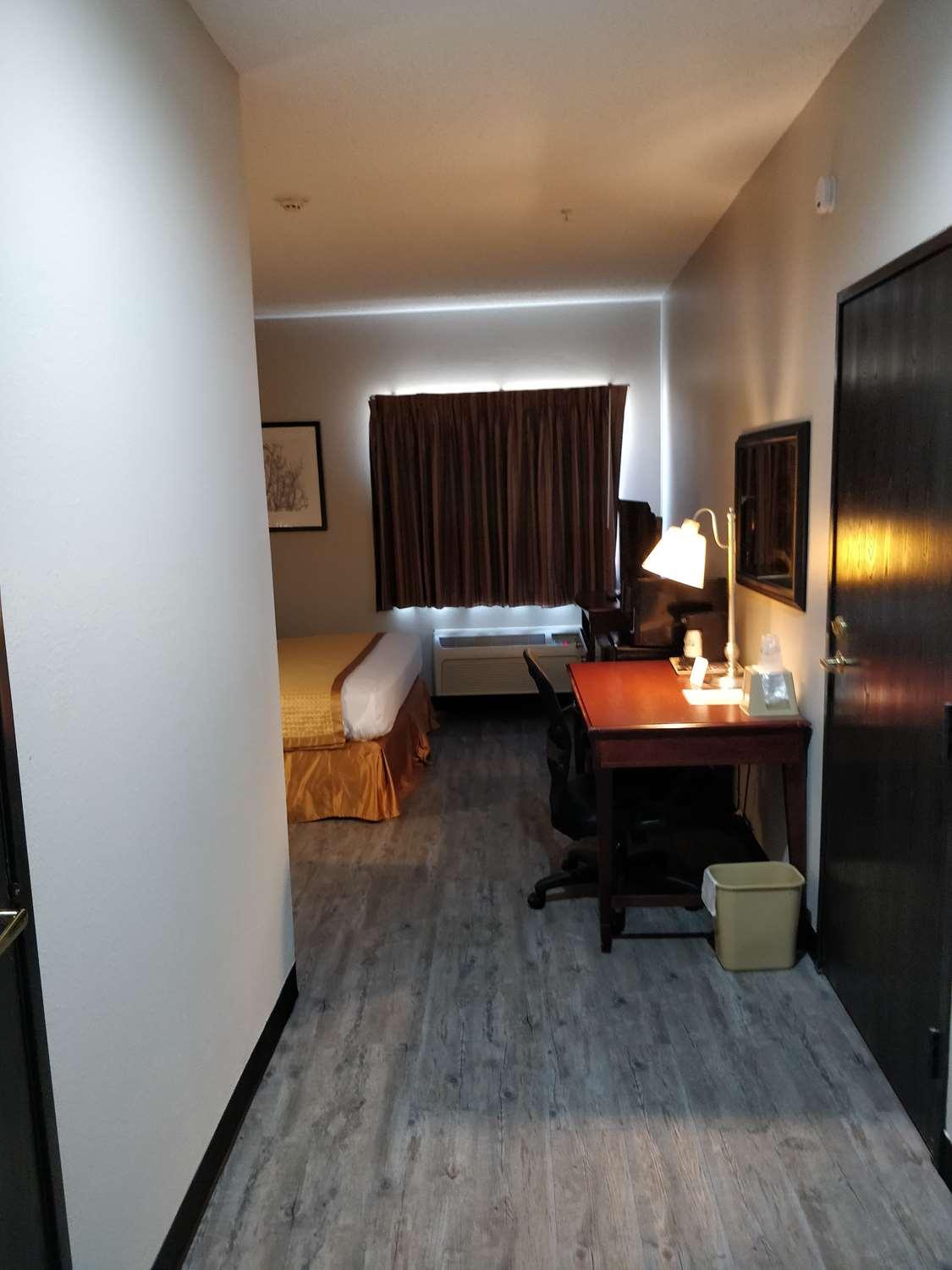 Surestay By Western Hotel