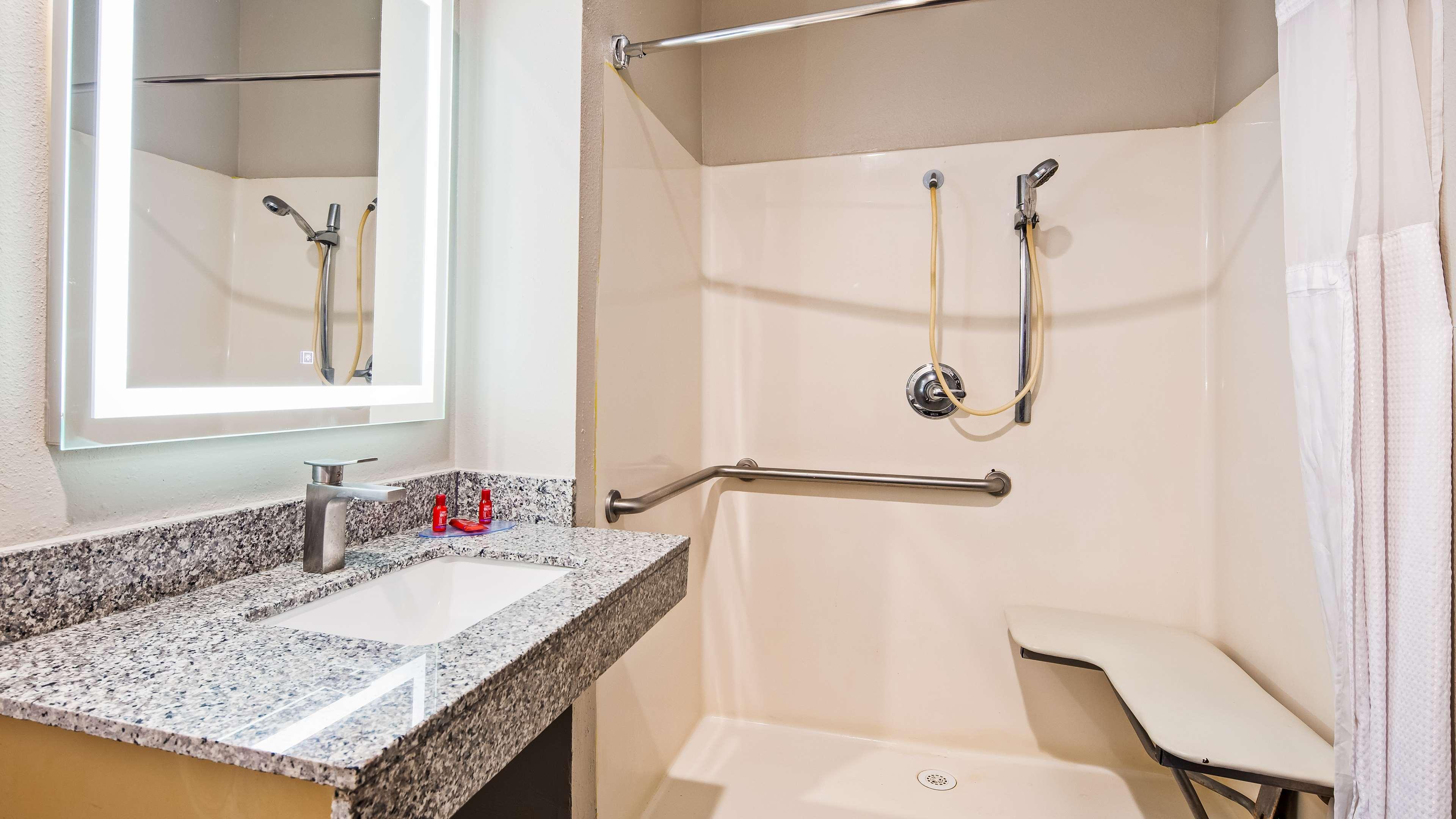 Hotel Surestay By Western Orange