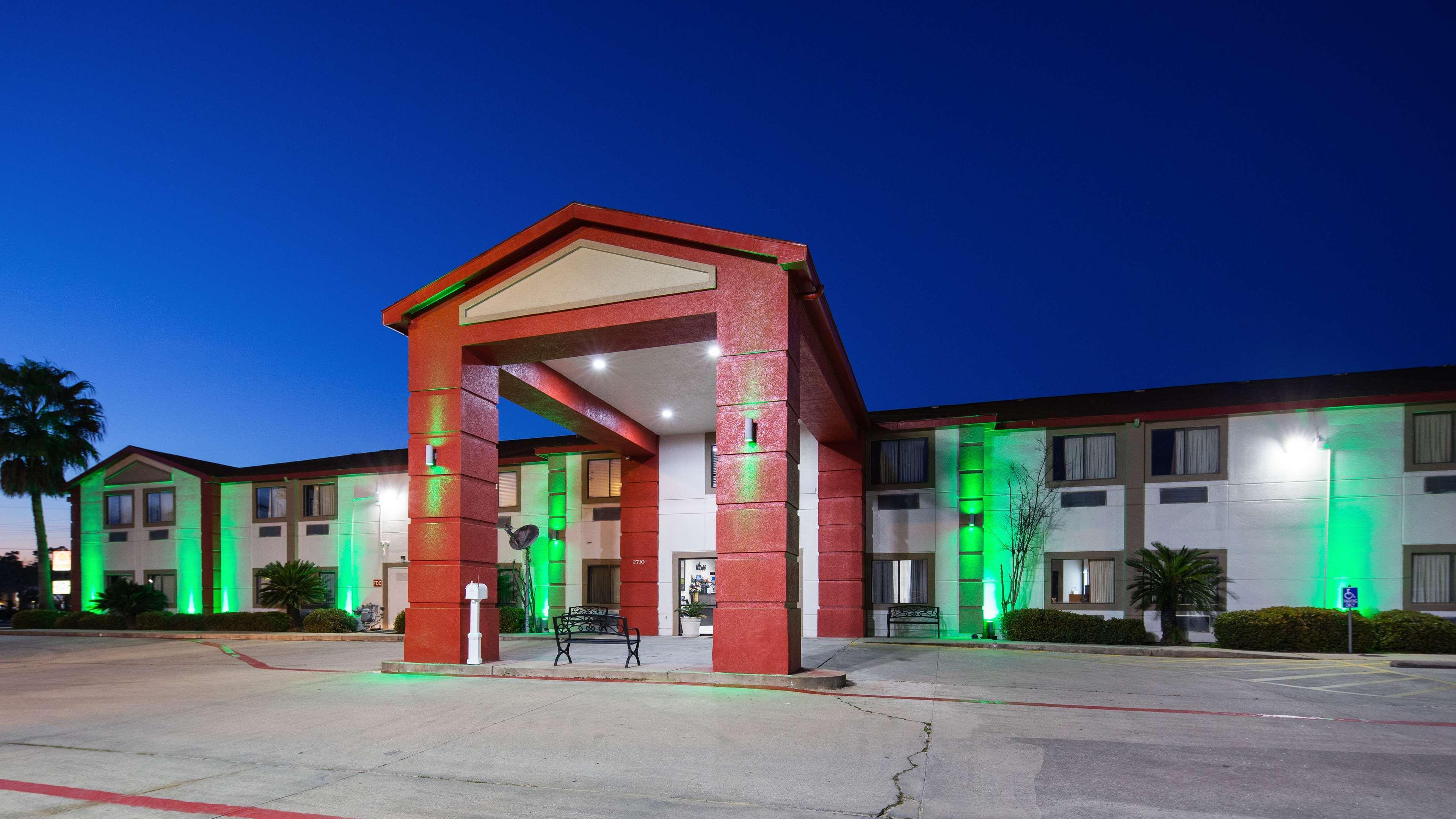 Hotel Surestay By Western Orange