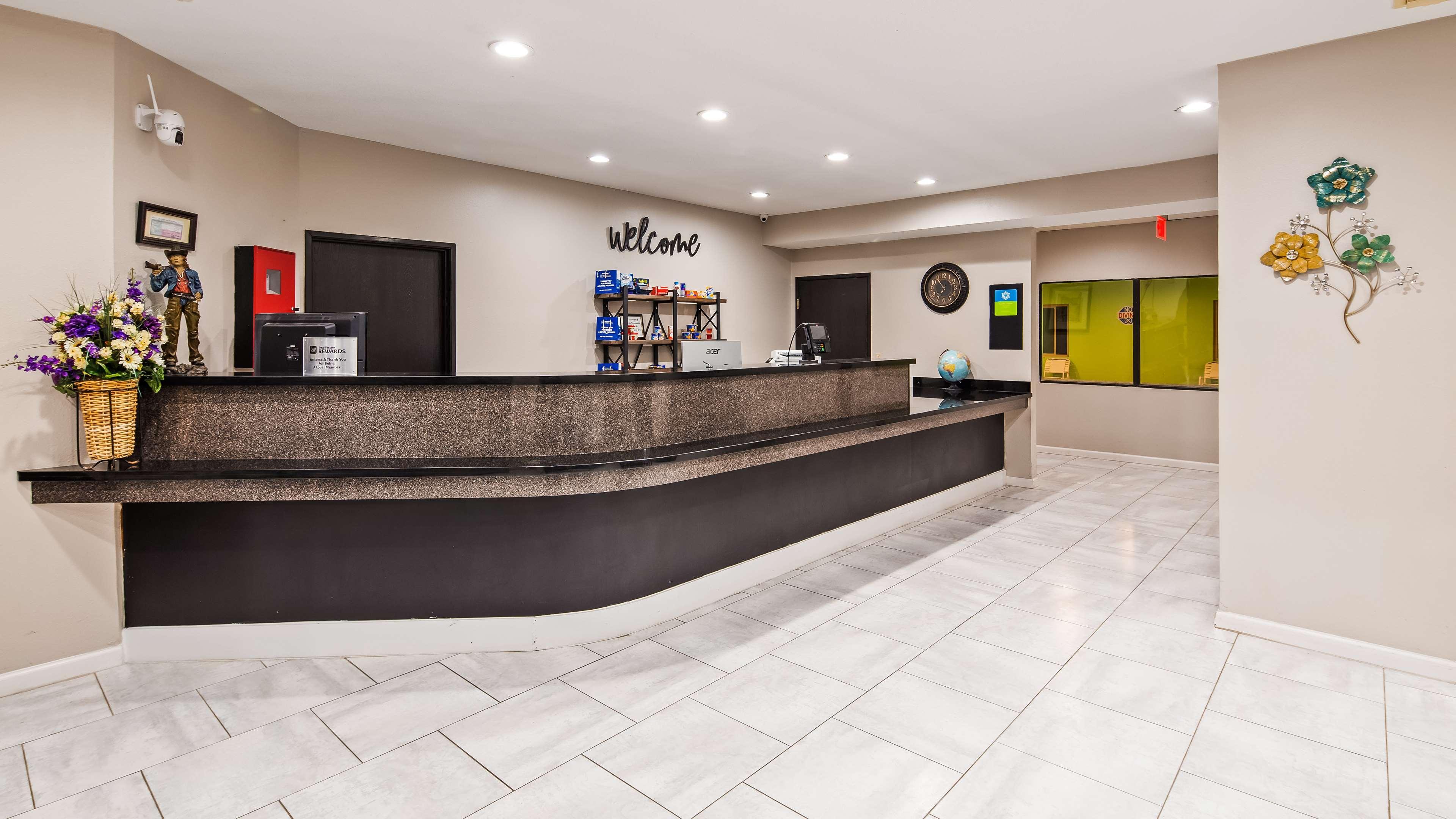 Surestay By Western 3*